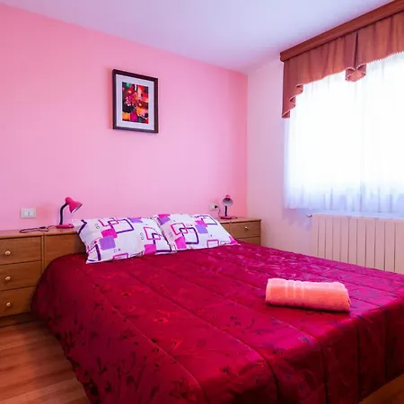 Holiday home Lovely In With Outdoor Swimming Pool *